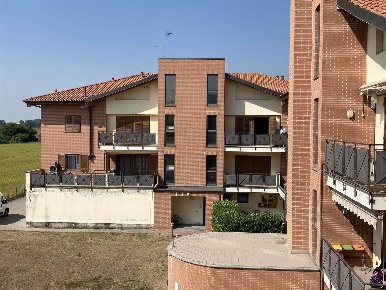 Foto Appartamento a Gambolò Centro di 120 m² con 3 locali in vendita