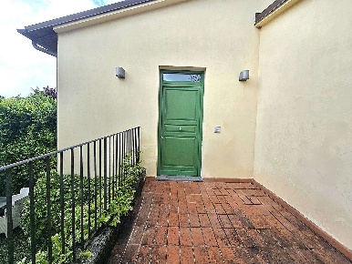 Foto Appartamento in via di Montecarlo, Montecarlo di 42 m² con 2 locali