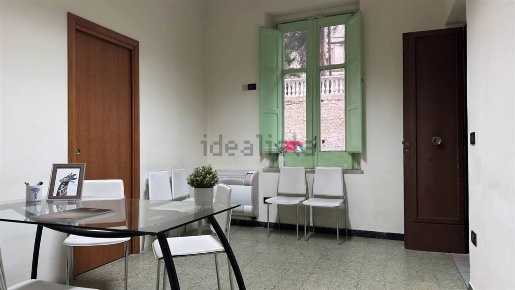 Foto Ufficio in Via Francesco Petrarca 26, Cosenza Centro Storico di 40 m²