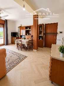 Foto Appartamento a Carpi Quartirolo - Meloni di 120 m² con 6 locali