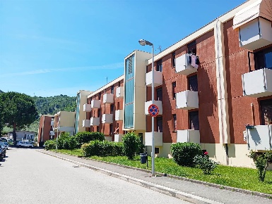 Foto Appartamento in Vocabolo Casali 62, Terni Papigno - Miranda di 120 m²