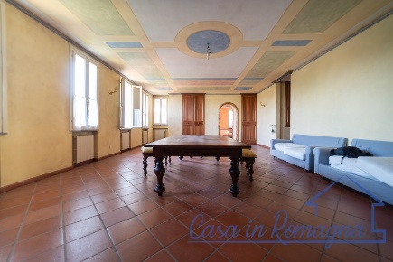 Foto Appartamento in Via Ruffio, Cesena Ponte Pietra - Case Frini di 331 m²