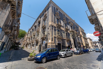 Foto Locale commerciale in Via Penninello 51, Catania Centro Storico