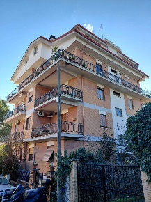 Foto Appartamento in Via N. Paganini 1, Guidonia Montecelio Aeroporto