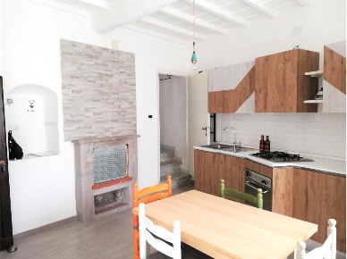 Foto Appartamento in Via Giuseppe Garibaldi, Segni di 93 m² con 5 locali