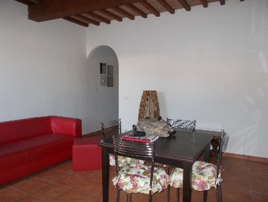 Foto Appartamento a Pontedera Centro di 60 m² con 2 locali in affitto