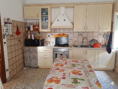 Foto Casa indipendente a Crespina Lorenzana Tripalle di 99 m² con 4 locali