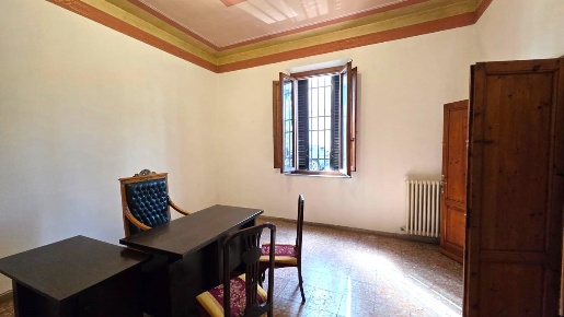 Foto Ufficio a Santa Croce sull'Arno Centro di 60 m² con 2 locali