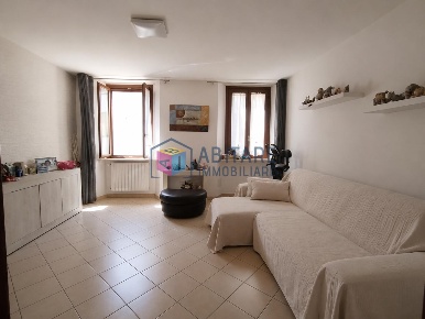 Foto Appartamento a Livorno Coteto di 100 m² con 4 locali in vendita
