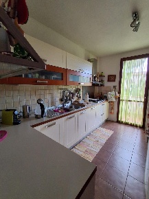 Foto Villa bifamiliare a Livorno Ardenza di 130 m² con 5 locali in vendita