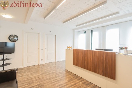 Foto Ufficio in Via Torri Bianche, Vimercate Torri Bianche di 100 m²