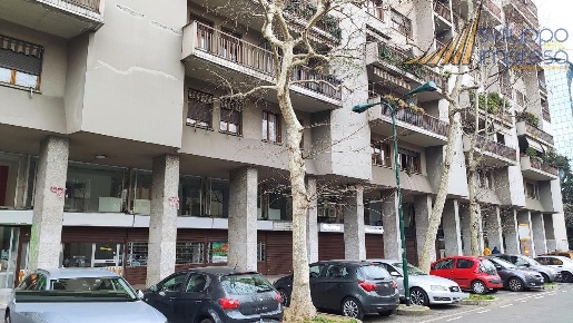 Foto Negozio in Viale Marelli, Sesto San Giovanni Centro di 507 m²