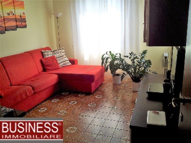 Foto Appartamento in Via Carlo Dolci, Milano San Siro di 65 m² con 2 locali