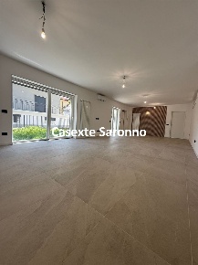 Foto Villa unifamiliare in Via Roma, Cardano al Campo di 180 m² in vendita