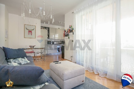 Foto Appartamento in VIA CIBRARIO 45, Genova di 87 m² con 6 locali