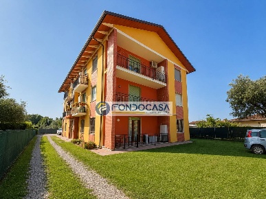 Foto Appartamento in Via  gioconda, Massa Puliche di 105 m² con 3 locali