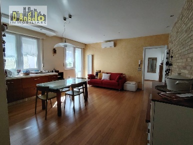 Foto Appartamento in PIAZZA XX SETTEMBRE 18, Offida Centro di 81 m²