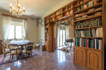 Foto Appartamento in Via Udine 19, Siracusa Borgata - Santa Lucia di 188 m²
