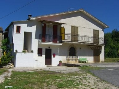 Foto Case semi ndipendenti in Via Fontanelle 65, Arce di 143 m² in vendita
