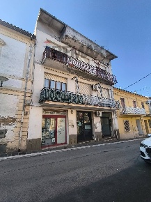 Foto Appartamento in corso duca degli abruzzi 36, Cupello Centro di 440 m²