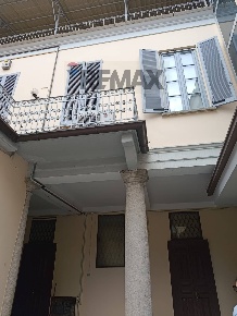 Foto Ufficio a Pavia Centro Storico di 157 m² con 4 locali in affitto