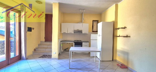 Foto Appartamento in via vittorio veneto, Galbiate Centro di 83 m²