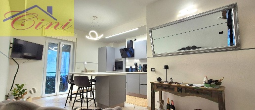 Foto Appartamento in VIA PRIMO MAGGIO, Oggiono Centro di 89 m² con 2 locali