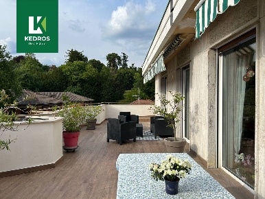 Foto Attico in Via Morazzone 12, Varese Centro di 141 m² con 4 locali