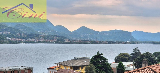 Foto Appartamento in via papa giovanni XXIII, Pescate di 70 m² con 3 locali