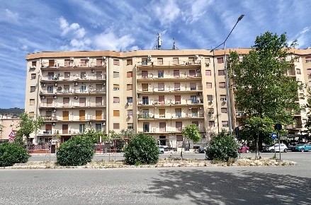Foto Appartamento in Viale Michelangelo 1823, Palermo di 140 m² in vendita