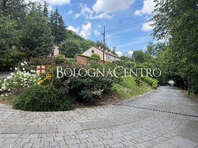 Foto Case semi ndipendenti in Via Di Roncrio, Bologna Colli Castiglione
