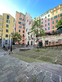 Foto Locale commerciale in Piazza Durazzo, Genova Prè di 34 m² con 2 locali