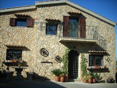 Foto Villa unifamiliare in Strada vicinale  Piano Morelli Zagaria 115 b,