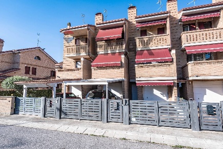 Foto Case semi ndipendenti in Via Palladio 31, Occhiobello di 130 m²