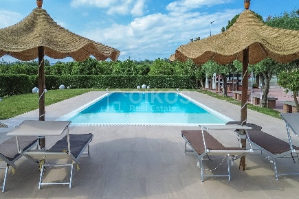 Foto Villa unifamiliare in strada monasteri, Siracusa Cavadonna di 140 m²