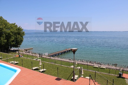 Foto Appartamento in via G. Mazzini 1, Padenghe sul Garda Centro di 58 m²
