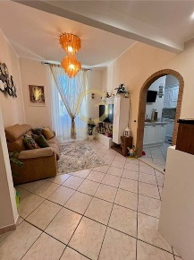 Foto Appartamento in Via Giuseppe Garibaldi 40, Livorno Zola - Galilei