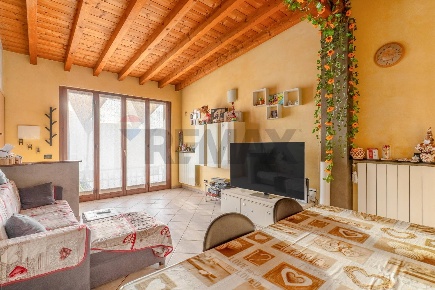 Foto Appartamento in via Carabelli 22, Lainate Centro di 70 m² con 2 locali
