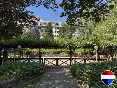Foto Appartamento in Via Fetonte 12, Milano San Siro di 300 m² con 5 locali