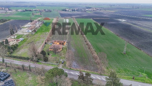 Foto Terreno agricolo in Via Zona Industriale, Villadose Centro di 22627 m²