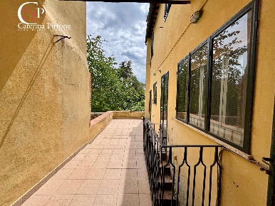 Foto Appartamento in piazza Orazio Pierozzi 10, San Casciano in Val di Pesa