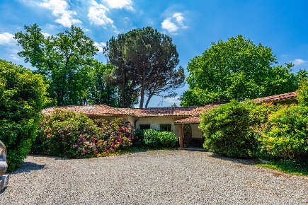 Foto Villa unifamiliare in Via Barella 20, Cisano Bergamasco Centro