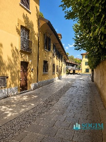 Foto Ufficio in Via Camillo Benso di Cavour 35, Cernusco sul Naviglio