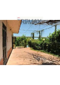 Foto Villa unifamiliare in C/DA FURIANO SNC, Acquedolci di 200 m²