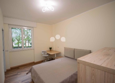 Foto Case semi ndipendenti in Viale Romagna 9, Cinisello Balsamo di 96 m²