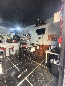 Foto Bar in Via Fratelli Canale 4R, Genova San Martino di 50 m² in vendita