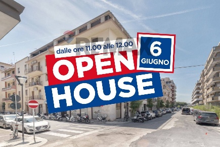 Foto Appartamento in via pesaro 33, Pescara di 113 m² con 6 locali