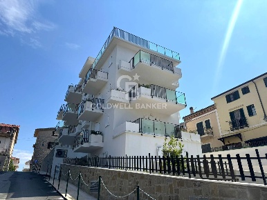 Foto Appartamento in Via C. Battisti snc, Castellabate Santa Maria di 70 m²
