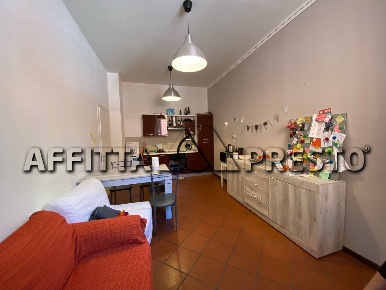 Foto Appartamento a Forlì Centro Storico di 90 m² con 4 locali in affitto