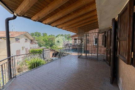 Foto Appartamento in Via Martiri della Libertà 207, Roncadelle di 200 m²